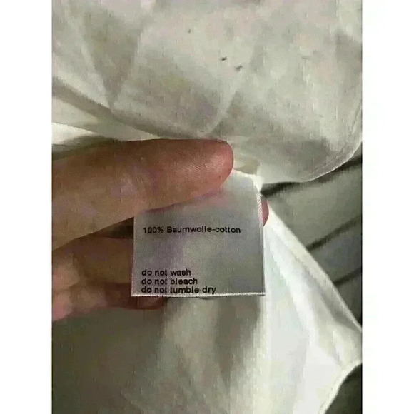 Arkis Punto Womens Size 6 White Sleeveless Ruffled Tank Top - Picture 4 of 5